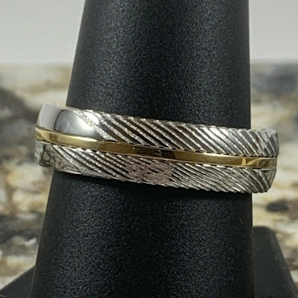 6mm Stainless Steel Wood Effect Ring W Stripe sz 9